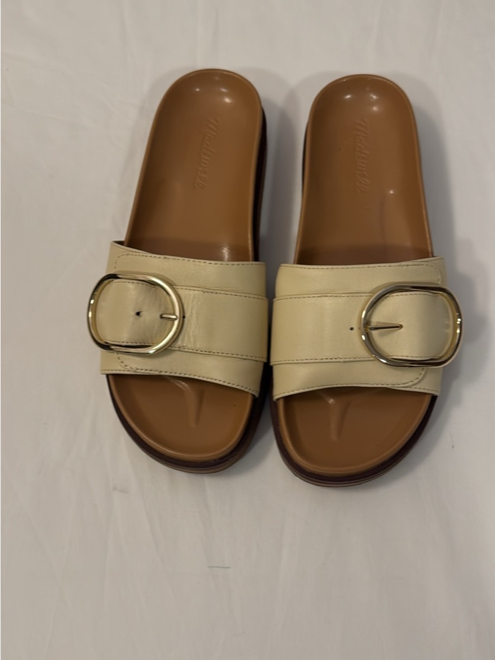 Madewell  Cream Leather Slide Sandals with Gold Buckle size 6